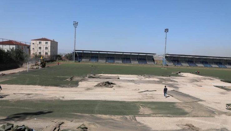 Dilovası Şehit Nihat Karataş stadı yenileniyor