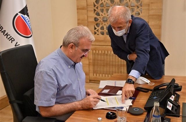 Diyarbakır şenliğe hazırlanıyor