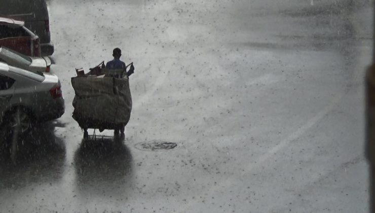 Diyarbakır’da bardaktan boşalırcasına yağmur