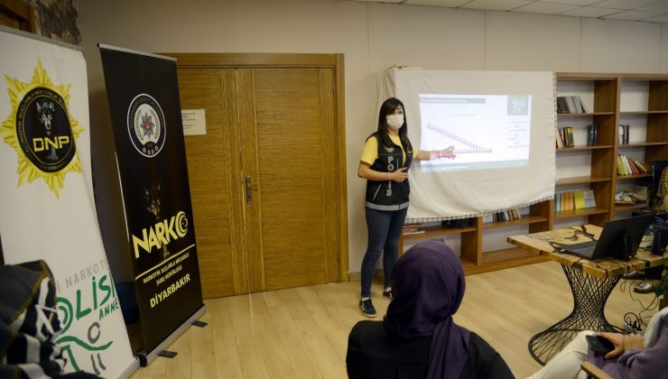 Diyarbakırlı kadınlara ‘En İyi Narkotik Polisi Anne’ eğitimi