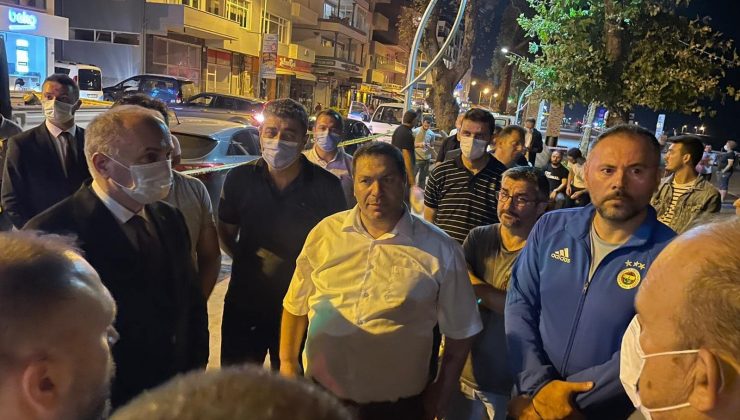 Dr. Faruk Özlü, işyeri yanan esnafı ziyaret etti