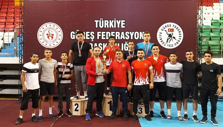 Düzce Belediyesi Güreş takımı 1. ligde