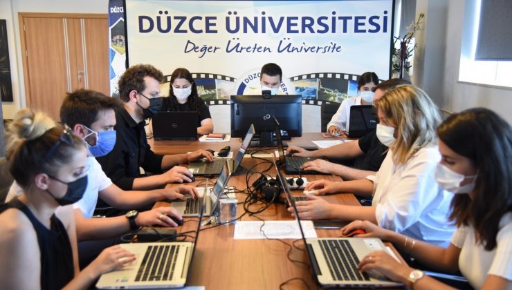 Düzce Üniversitesi YÖK sanal fuarında öğrencilere ışık tuttu