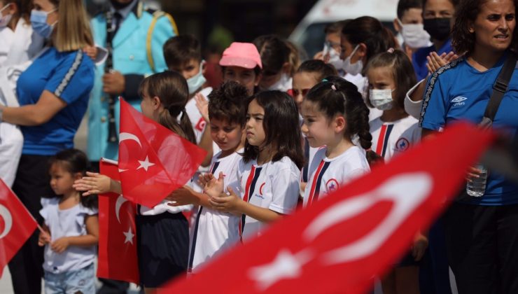 Düzce’de 30 Ağustos Zafer Bayramı kutlandı