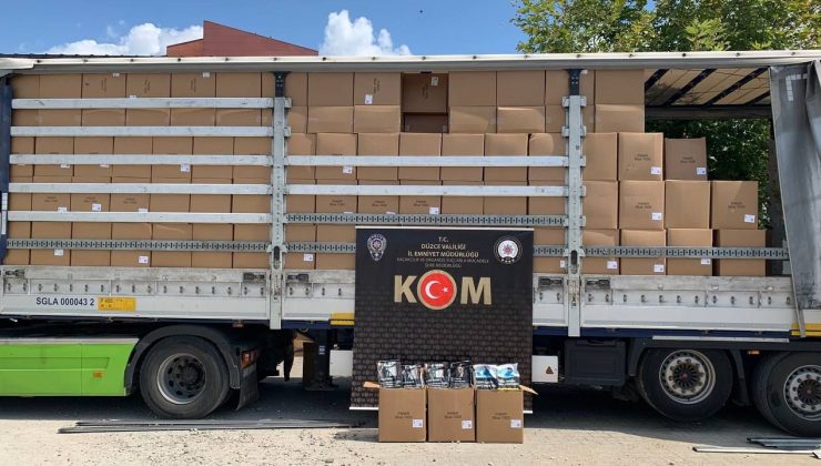 Düzce’de 9.5 ton kaçak tütün ele geçirildi