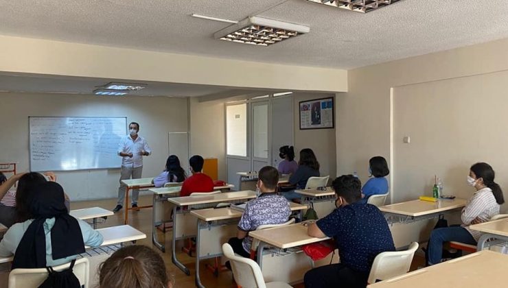 EFESEM’de yeni dönemin ilk ders zili çaldı