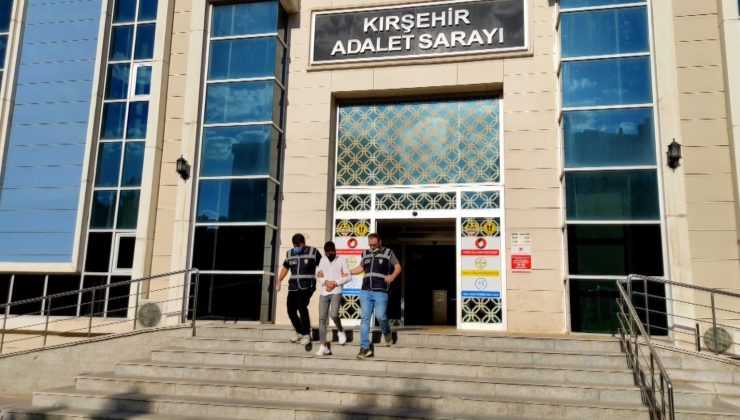 Elektronik eşya hırsızı tutuklandı