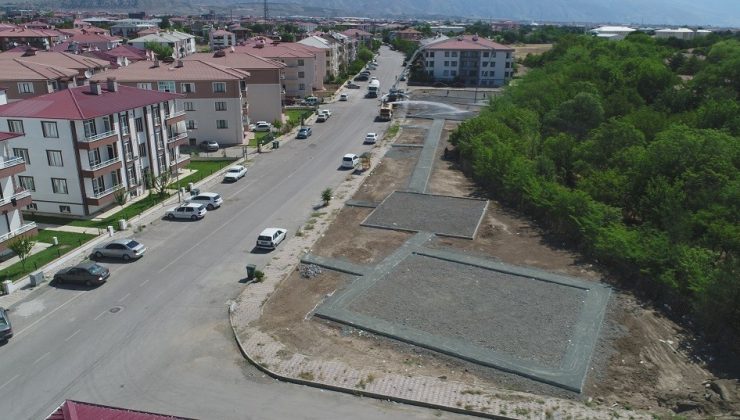 Erzincan’da mahallelere yeni parklar