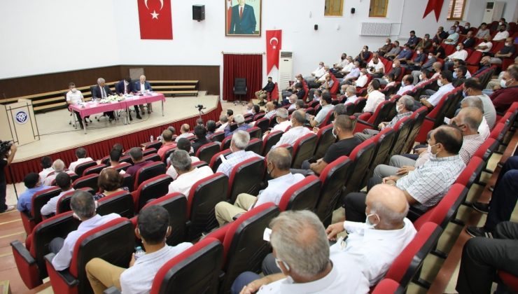 Erzincan’da muhtarlarla toplantı düzenlendi