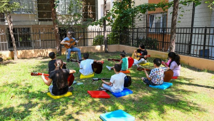 Esenyurtlu çocuklar, Kültür Akademisi ile gelişiyor ve sosyalleşiyor