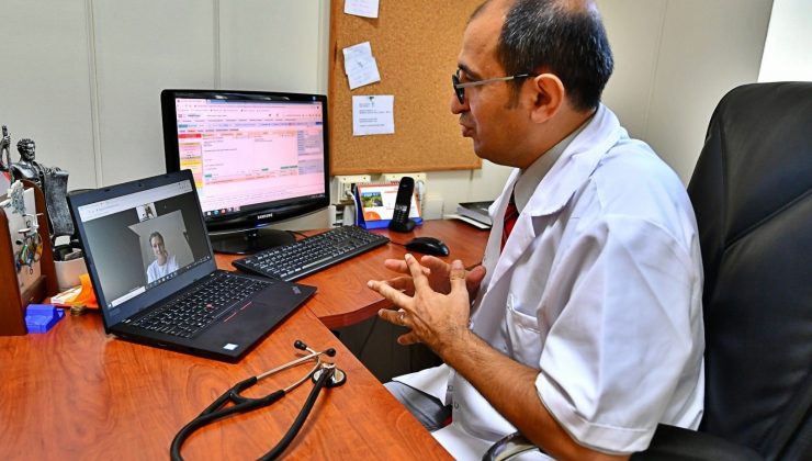 Eşrefpaşa Hastanesinde görüntülü hekim dönemi