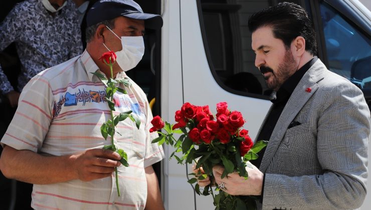 Evlat nöbetindeki aileler Başkan Sayan’la bir araya geldi