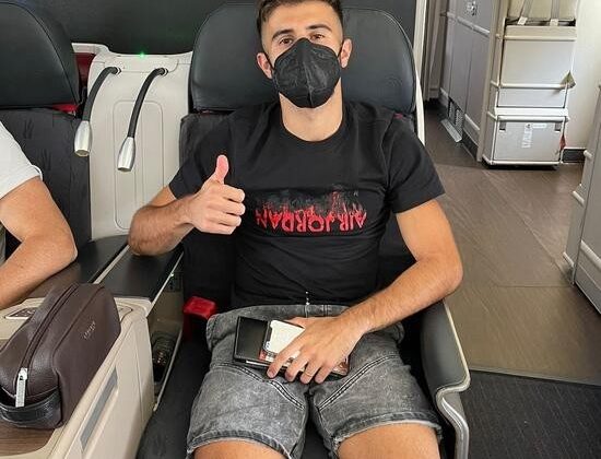 Fenerbahçe’nin yeni transferi Diego Rossi, İstanbul’a geldi.