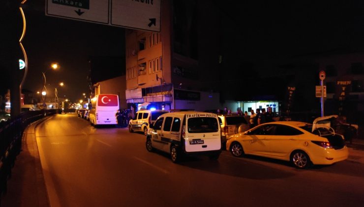 Gece kulübü önünde silahlı çatışma: 2 yaralı