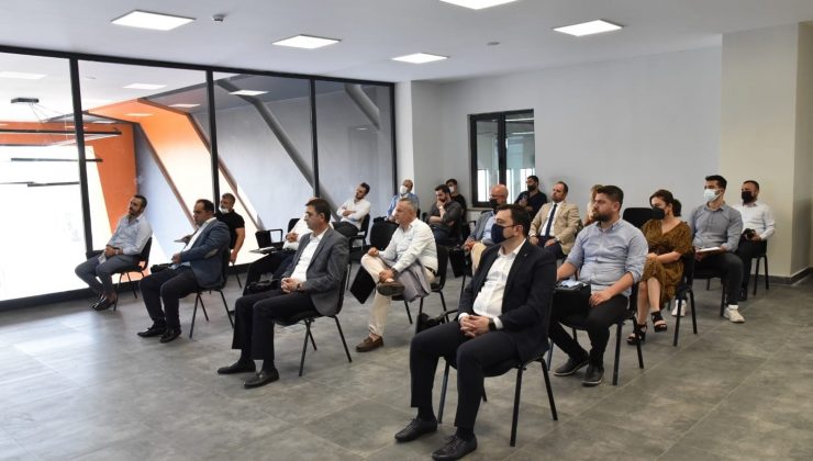 Genç işadamlarından model fabrikaya ziyaret