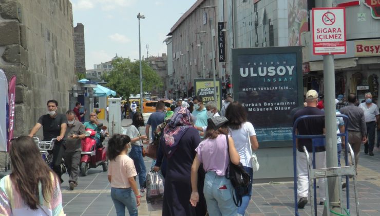 Gurbetçiler esnafın işlerine hareket getirdi