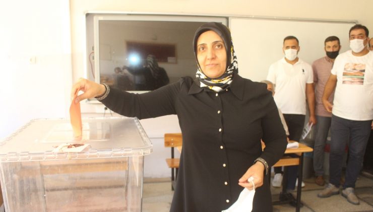 Hayatını kaybeden fenomen muhtarın yeri artık eşine emanet