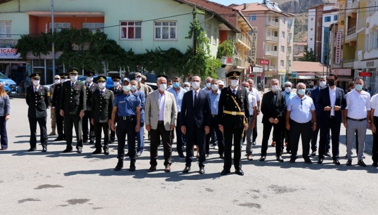 Hekimhan’da Zafer Bayramı kutlaması