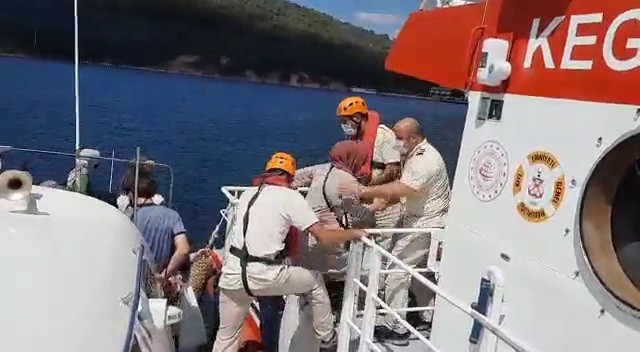 Heybeliada’da vatandaşların tahliye anı kamerada