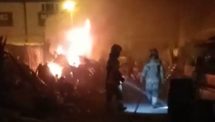 Hurdalıkta çıkan yangın büyümeden söndürüldü