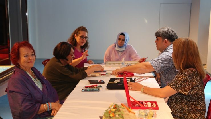 İğne oyası dünya vitrininde