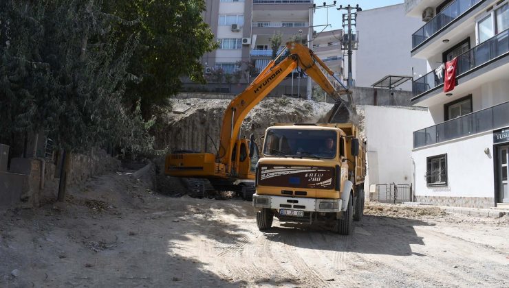 İkiçeşmelik Mahallesi’nde değişim çalışmaları aralıksız sürüyor