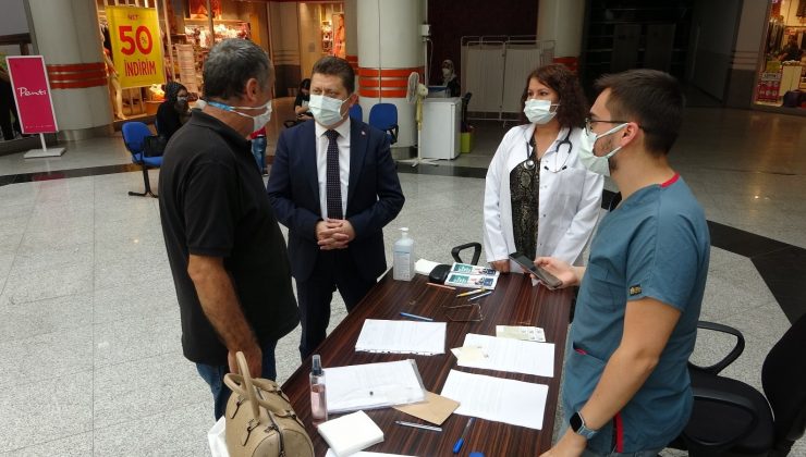 İl Sağlık Müdürü Sarı: “Aşılarını tamamlayanların hastalığa yakalanma oranı yüzde 1-2”