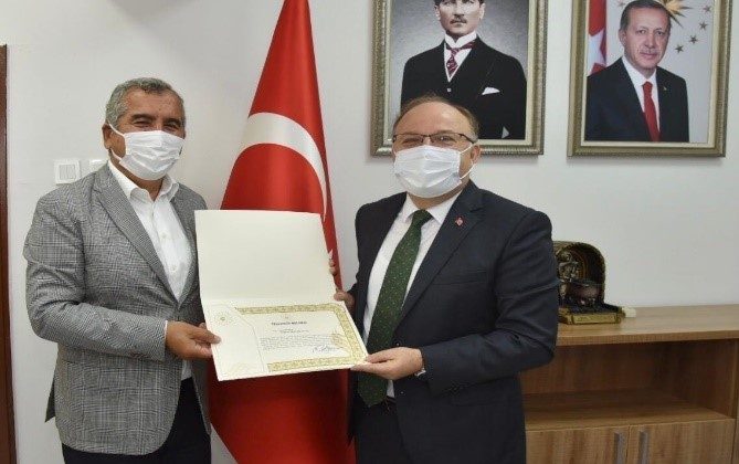 İlk 500 sanayi kuruluşu arasına giren firmaya teşekkür belgesi