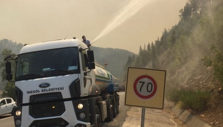 İnegöl ekibi yangın bölgesine desteğini sürdürüyor