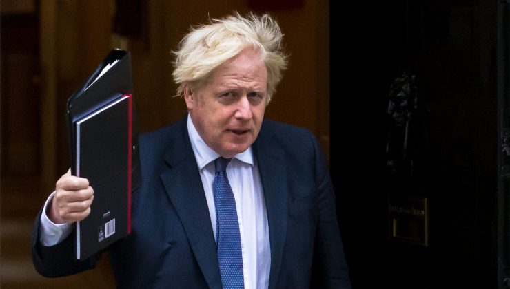 İngiltere Başbakanı Johnson: “İngiltere, Afganistan’dan şu ana kadar 2 bin 52 Afgan’ı tahliye etti”