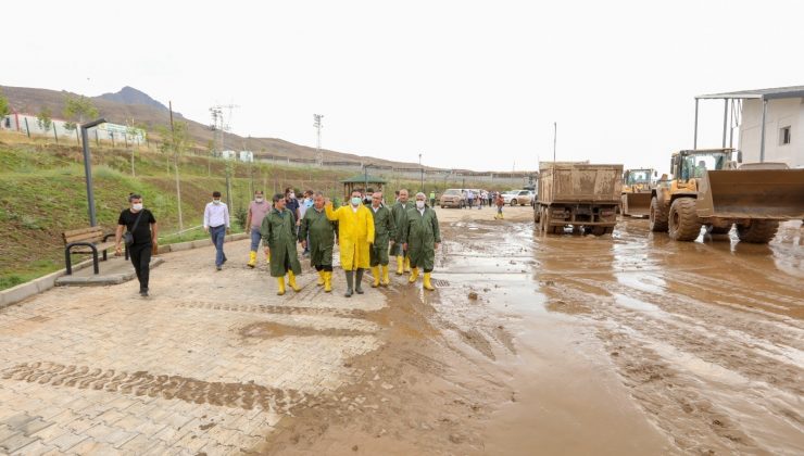İpekyolu Belediyesi selzedelerin umudu oldu