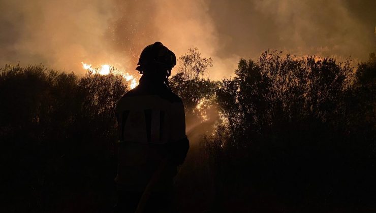 İspanya’da yılın en büyük yangını: 12 bin hektarlık ormanlık alan küle döndü