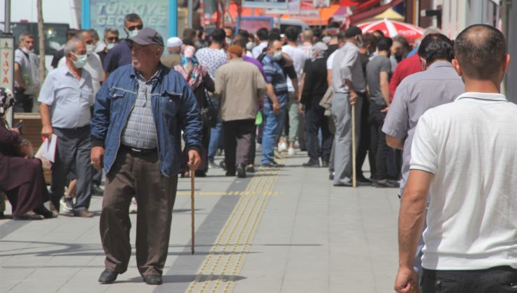 İşsiz sayısı ikinci çeyrekte azaldı