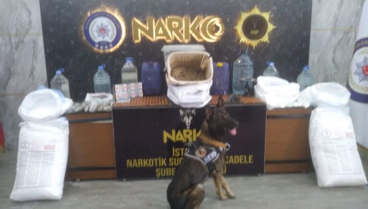 İstanbul’da sokak satıcılarına operasyon