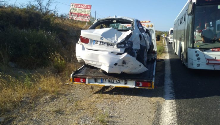 İzmir’de virajı alamayan otomobil kanala yuvarlandı: 3 yaralı