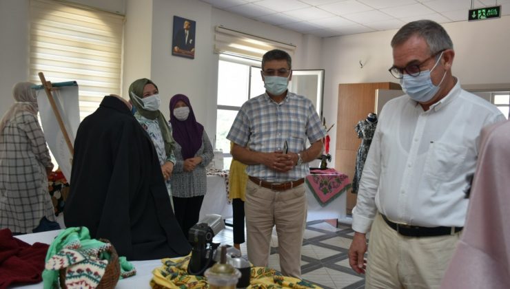 Kadınlar el emeği göz nuru ürünlerini sergilediler