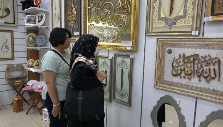 Kadınların el emeğinin satıldığı ’Emek Bahçesi’ne büyük ilgi