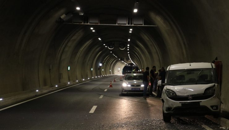 Kahramanmaraş’ta tünelde iki araç çarpıştı: 2 yaralı
