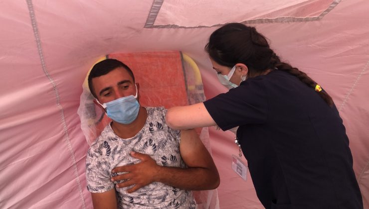 Kars’ta 200 bin aşı yapıldı