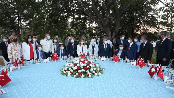 Kayseri’de 30 Ağustos Zafer Bayramı Resepsiyonu yapıldı