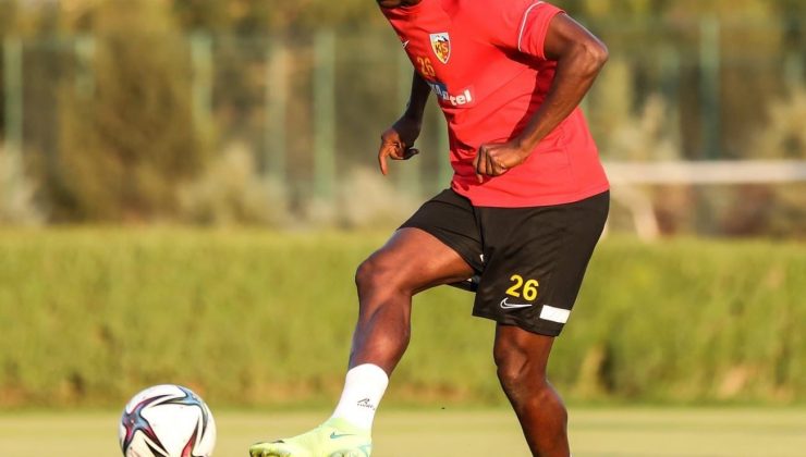Kayserispor’da Mame Thiam’ın lisansı çıktı