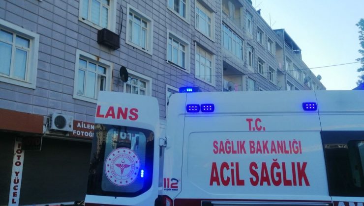 Kendini eve kilitledi, intihar etmek istedi