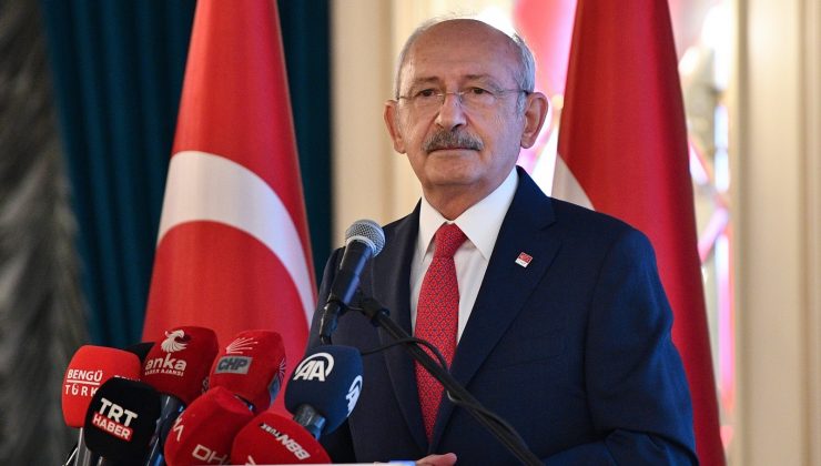 Kılıçdaroğlu, muhtarlar, STK temsilcileri ve kanaat önderleri ile bir araya geldi