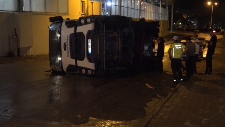 Kırıkkale’de yol süpürme aracı devrildi: 1 yaralı