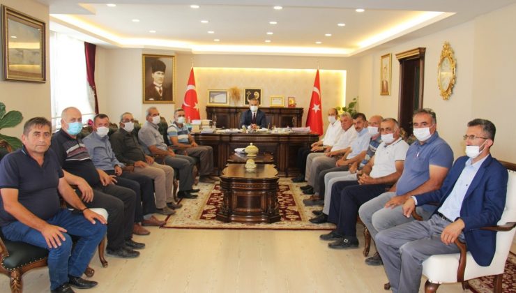 Köy muhtarlarından sel bölgesine 41 bin lira bağış