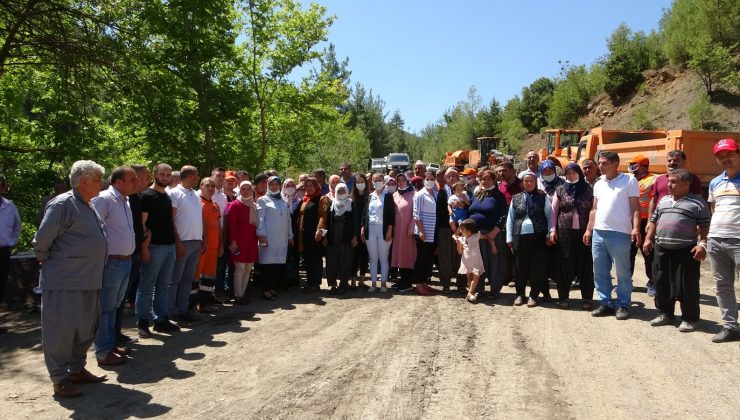 Köylüler, yol sevincini kurban keserek kutladı