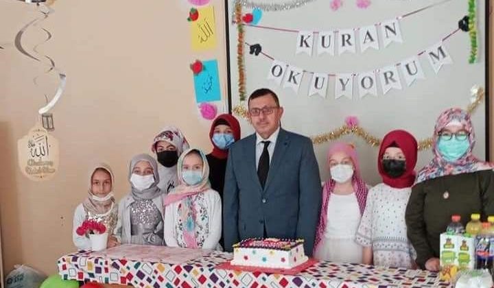 Kur’an-ı Kerim’e geçiş töreni