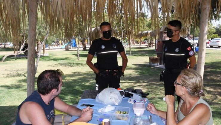 Kuşadası’nda zabıta ekiplerinden yangın uyarısı