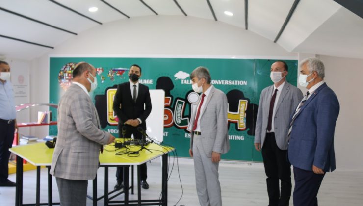 Kütahya BİLSEM’de “Yapay Zekayı Eğitimde Kullanma Projesi”