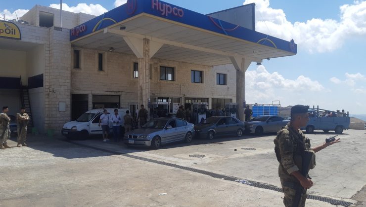 Lübnan ordusu ülkedeki akaryakıt istasyonlarına el koydu
